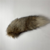 Vente en gros de vraie queue de renard 35-45cm queue de renard moelleuse queue de fourrure d'animal pour accessoires de décoration