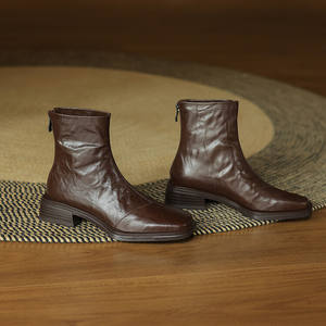 Botines de Tacón Medio con Plataforma, de Piel de Oveja Genuina de Alta Calidad, Impermeables, Antideslizantes, Duraderos, Modernos, Versátiles, de Color Sólido - Product Image 3