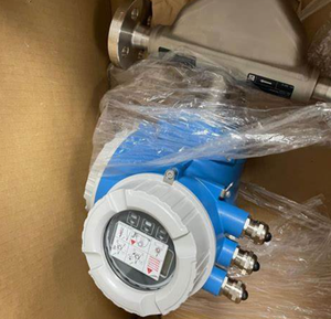 เครื่องวัดอัตราการไหลแบบ Coriolis รุ่นใหม่แท้ 8E3B15-AAIBABAFADSAD2SHA1+AK Proline Promass E300 DN15 สำหรับแก๊ส ทำจากสแตนเลส พร้อมจอ LCD - Product Image 2