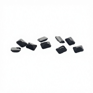 พลอยอาเกตออนิกซ์สีดำทรงบาแกตต์ขนาดเล็ก 3x5 มม. รับรองโดยผู้ตรวจสอบอิสระสำหรับทำเครื่องประดับ - Product Image 2