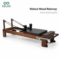 Reformer Pilates Commercial Celux en Alliage d'Aluminium Durable, Machine Complète pour Entraînement du Core, Idéal pour les Cours Privés en Studio de Yoga