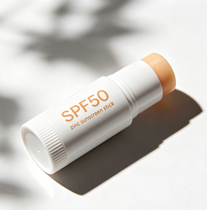 Protector Solar en Barra SPF50+ de Amplio Espectro, Vegano, para Piel Sensible y Grasa, Resistente al Agua, Hidratante, Sin Residuos Blancos - Product Image 5