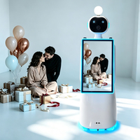 Photomaton intelligent IA avec tête mobile, borne selfie directe usine, station caméra interactive à prise de vue automatique pour événements