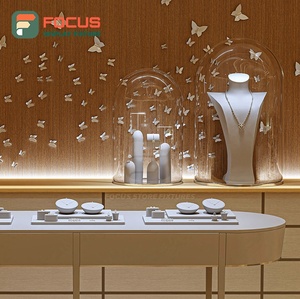 Vitrine de présentation de bijoux de luxe moderne en verre, bois et métal avec éclairage LED, vitrine haut de gamme pour boutique, présentation intérieure - Product Image 3