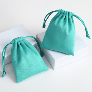 Sacs à cordon en velours réutilisables, écologiques et imperméables pour l'emballage de bijoux, pochettes cadeaux portables pour cosmétiques, logo personnalisé - Product Image 4