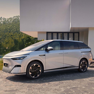 Xpeng X9 Monospace Purement Électrique 320 Ch Autonomie Ultra Longue 702 AWD 640 km <span class=keywords><strong>Pro</strong></span> Max 2024 avec Véhicule Nouvelle Énergie X9 - Product Image 4