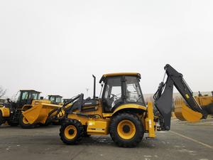 Xc 870K Xc870hk Lader 2.5 Ton Graaflaadmachine Met 6-In-1 Emmer - Product Image 3