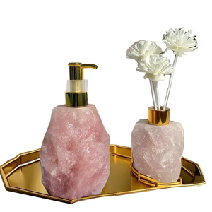 Bouteille de diffuseur d'arôme de roseau de quartz rose de cristal de pierres précieuses brutes - Product Image 1