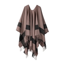 Poncho Châle Chaud en Fausse Cachemire Tricoté à Pompons pour Femme, Idéal pour le Bureau, Automne Hiver Printemps, Motif Plaid Dégradé