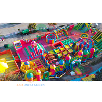 Parc d'attractions, aire de jeux gonflable intérieure, parc à thème gonflable, la plus grande structure gonflable au monde, pour adultes et enfants