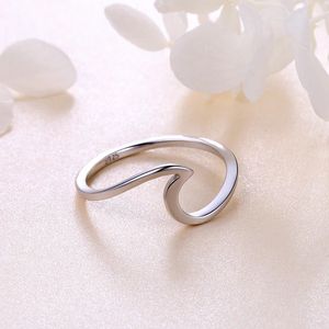 <span class=keywords><strong>Anello</strong></span> a <span class=keywords><strong>Onda</strong></span> in <span class=keywords><strong>Argento</strong></span> Sterling 925 per Donne Design Classico per Matrimonio Fidanzamento Regalo Festa o Anniversario - Product Image 2
