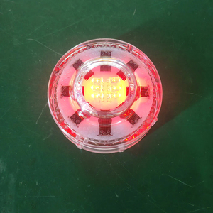 Balise de signalisation routière solaire à LED multicolore en plastique IP68 avec GPS intégré et clignotement synchrone, type œil de chat - Product Image 1