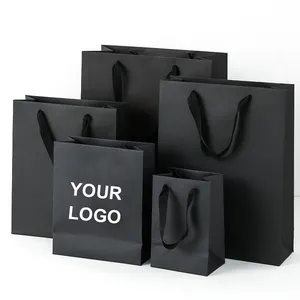Grosir pesanan khusus mewah pakaian kemasan tas jinjing dicetak hadiah belanja perhiasan tas kertas kraft dengan logo