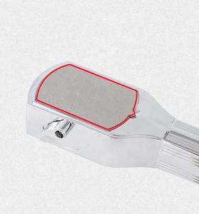 Doccetta Multifunzionale Portatile a Pressione con Pettine Ecologico <span class=keywords><strong>per</strong></span> la Pulizia e il Bagno degli Animali Domestici - Product Image 4