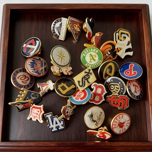 Broches de Béisbol Vintage Personalizados al por Mayor, Insignias de Metal Esmaltado, Artesanías Metálicas de Lujo para Fanáticos del Deporte - Product Image 2