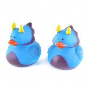 Jouet de bain pour bébé en vinyle écologique en gros, modèle rhinocéros, style pistolet à eau, en plastique - Product Image 1