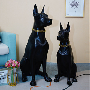 Escultura de Perro <span class=keywords><strong>Doberman</strong></span> de Fibra de Vidrio de Tamaño Real, Estatua <span class=keywords><strong>Grande</strong></span> para Exteriores, Exhibición en Tiendas, Figura Personalizada, Adornos Realistas de Mascotas - Product Image 1