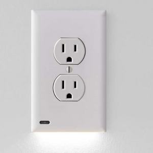 Artículos Populares: Enchufe de Pared de Color Blanco Estándar Americano con Luz Nocturna Inteligente de Encendido/Apagado - Product Image 1