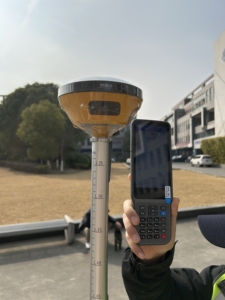 เครื่องมือสำรวจแบบ IMU Tilt 1408 ช่องสัญญาณ Hi Target V200 GNSS RTK GPS สำหรับการสำรวจภูมิประเทศ - Product Image 3