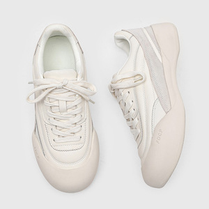 เทรนด์แฟชั่นฤดูหนาวใหม่ รองเท้ากีฬาผู้ชายสีพื้นอเนกประสงค์ สำหรับวิ่งจ๊อกกิ้งกลางแจ้งและวิ่งลำลอง - Product Image 6