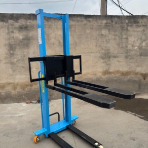 Electric Truck-mounted Forklift 1 Ton 1.6-1.3 m Electric Remote Control Fully Automatic Lifting <b>Handling</b> Stacker Forklift Truck - Product Image 1