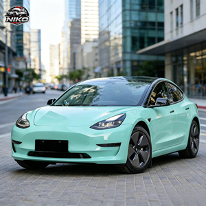 Vinilo para Rotulación de Vehículos PET de NIKO Film Direct Factory Supply, Rollo Completo de 7.5mil de Grosor, Adhesivos para Carrocería con 5 Años de Garantía - Product Image 1