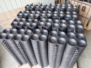 Poêle Wok en fonte à 4 trous Design classique Petit déjeuner Crêpe Omelette et Friture aux œufs Poêle à induction Applicable - Product Image 4