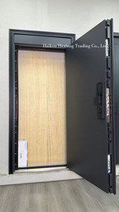 Puerta de Seguridad Metálica de Diseño Moderno para Uso en Exteriores, para Entrada Principal de Viviendas, Apartamentos y Villas - Product Image 2
