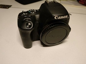 Appareil Photo Reflex Numérique <span class=keywords><strong>Canon</strong></span> <span class=keywords><strong>EOS</strong></span>-200D / Rebel SL2 APS-C 24.2 Mpx - Product Image 2