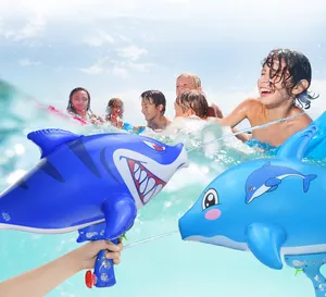 BSCI fabrika popüler 3 in 1 çocuk hava şişirme yaz su tabancası köpekbalığı şişme balonlar oyuncaklar hayvan su tabancası
