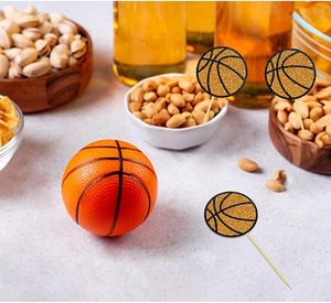 Décorations de cupcakes sur le thème du basketball pour garçons, idéales pour les baby showers et les anniversaires sportifs - Product Image 1