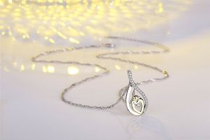 Collier pendentif pierre de naissance en zircon plaqué or 14 carats, chaîne torsadée style Singapour, pour femme, Fête des Mères - Product Image 5