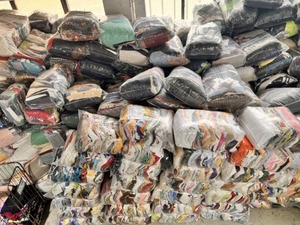 Vente en gros de vêtements d'occasion de qualité supérieure-Qualité assurée par Indetexx - Product Image 3