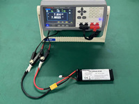 بطارية ليثيوم خفيفة الوزن للغاية قابلة للتخصيص 2S 7.4V 3000mAh 60C مع علبة صلبة لمركبات التحكم عن بعد (RC) مثل السيارات والشاحنات والدبابات وطائرات FPV