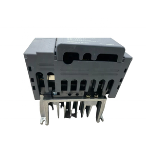 Nouveau variateur de fréquence original VFD FR D740 0.4K CHT compact pour la maison et l'industrie légère en stock - Product Image 1