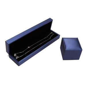 Wholesale Luxury Small Custom Logo Jewelry Box Jewelry Box Bracelet/necklace Gift Box Packaging Leather Necklace Customized Size