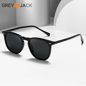 Gafas de Sol Polarizadas Greyjack, Armazón TR90 Negro, Unisex, Protección UV400, Lentes TAC Tipo 3 - Product Image 2