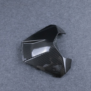 Cubierta de Tanque de Fibra de Carbono Seca 3K para Motocicleta RC 390 2018+, Carenado de Tanque de Combustible Ligero de Alta Resistencia con Instalación Atornillable - Product Image 3