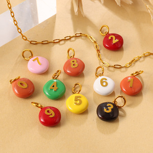Colgante de números coloridos, redondo, de acero inoxidable, accesorios de joyería DIY para la fabricación de collares - Product Image 1