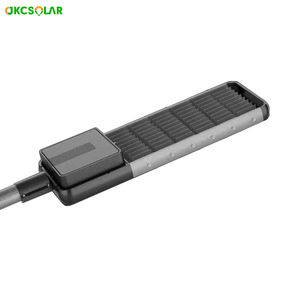 Batterie au lithium LifePO4 bas prix lumières LED solaires 60W 80W 100W 120W réverbère à capteur solaire pour l'extérieur - Product Image 5