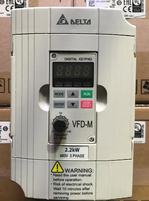 New Original Ready Stock VFD022M43B Industrial Automation PAC Dedicated PLC Programming Controller