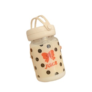 Cute Checkered Glass Water Bottle With Filter Portable For Travel And Office Use - Product Image 5