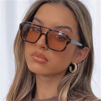 Lunettes de soleil noires à double pont pour hommes et femmes, monture épaisse surdimensionnée, protection UV400, pour l'extérieur et le quotidien