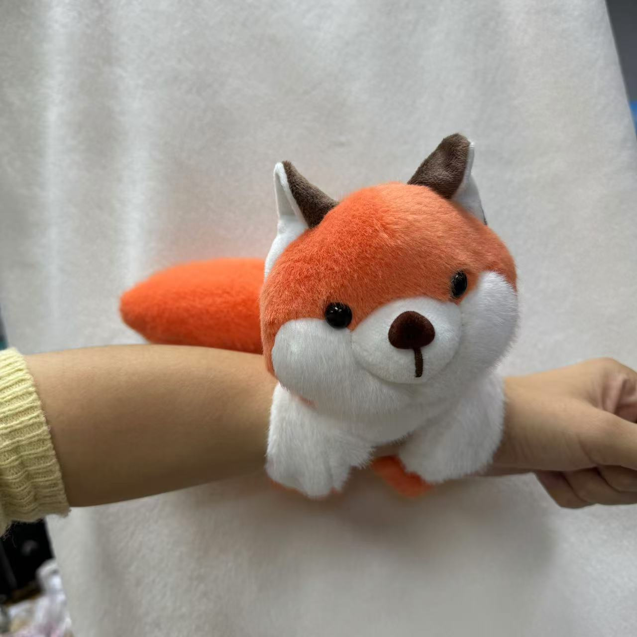 Pulsera zorro naranja