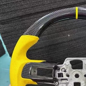 Volante de Cuero Perforado Amarillo con Fibra de Carbono Real para <span class=keywords><strong>Ford</strong></span> Mustang <span class=keywords><strong>Shelby</strong></span> GT500 S550 2015-2023 con Caja de Botones - Product Image 2