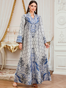 Abaya Floreale Modesta Estiva di Dubai per Donne, Vestito Islamico Ricamato in Poliestere Traspirante per Celebrazioni dell'Eid in Medio <span class=keywords><strong>Oriente</strong></span> - Product Image 5