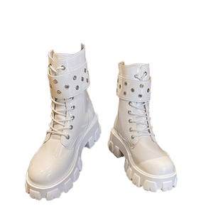 Bottes <span class=keywords><strong>Chelsea</strong></span> Grande Taille pour Femmes Européennes et Américaines Hiver Bottes de Cheville Courtes Solides avec Boucle en Cuir Épais - Product Image 1