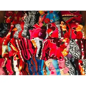 10 Mantas Dobles de Piel de Oveja Extra Suaves en Colores Surtidos - Product Image 5