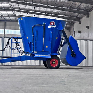 Nuovo Miscelatore di Mangimi TMR in Acciaio per Allevamenti di Bovini e Caseifici, Silos Personalizzabili, Attrezzatura per Distribuzione, Protezione per Tappeti - Product Image 1