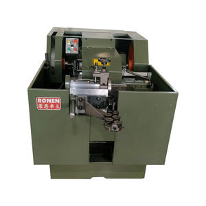 Machine de formage à froid de vis à grande vitesse contrôlée par PLC - Product Image 3